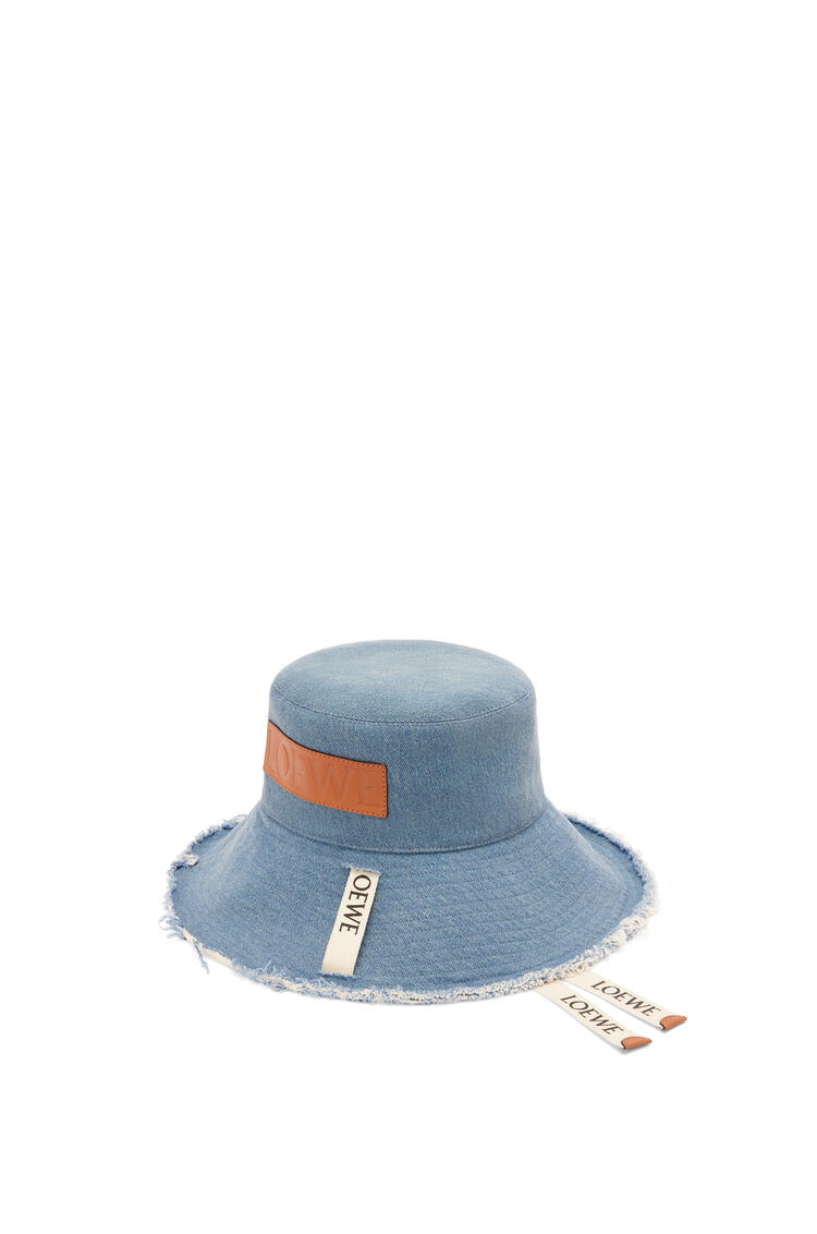 LOEWE Sombrero de pescador deshilachado en tejido denim y piel de ternera Azul Denim pdp_rd