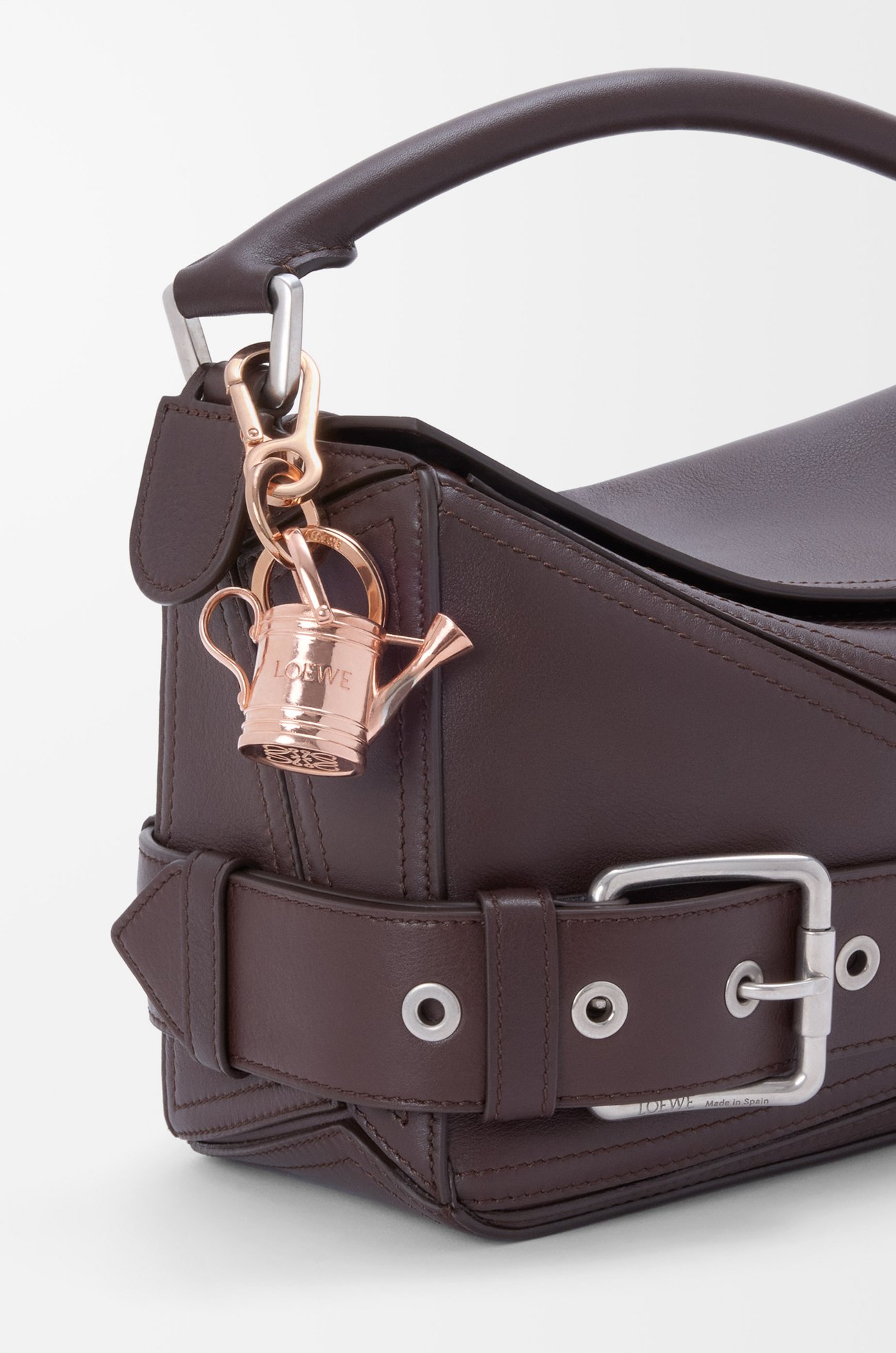 LOEWE Llavero Watering Can Dorado Rosa