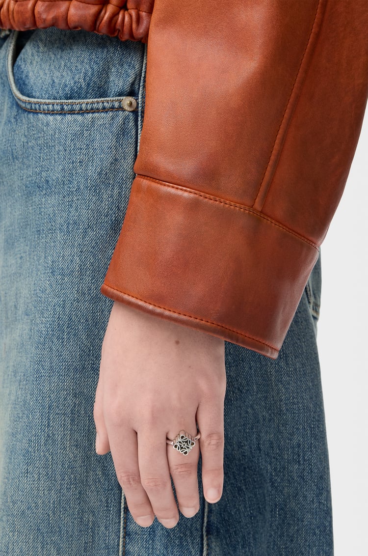 LOEWE Anillo con Anagrama en plata de ley Plata