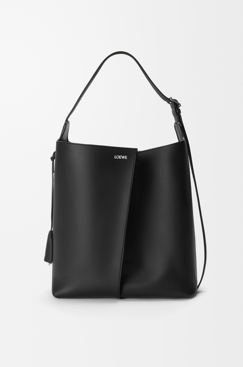 LOEWE Large Bilbao bucket in smooth calfskin Negro