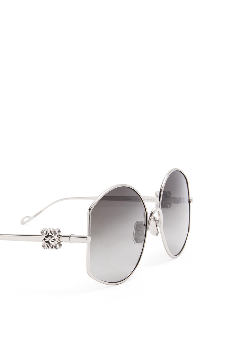 LOEWE Gafas de sol oversize en metal Paladio Brillante/Humo