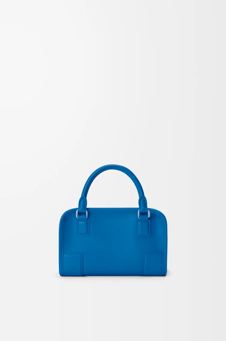 LOEWE Bolso Amazona 180 mini en piel de ternera suave Azur Real