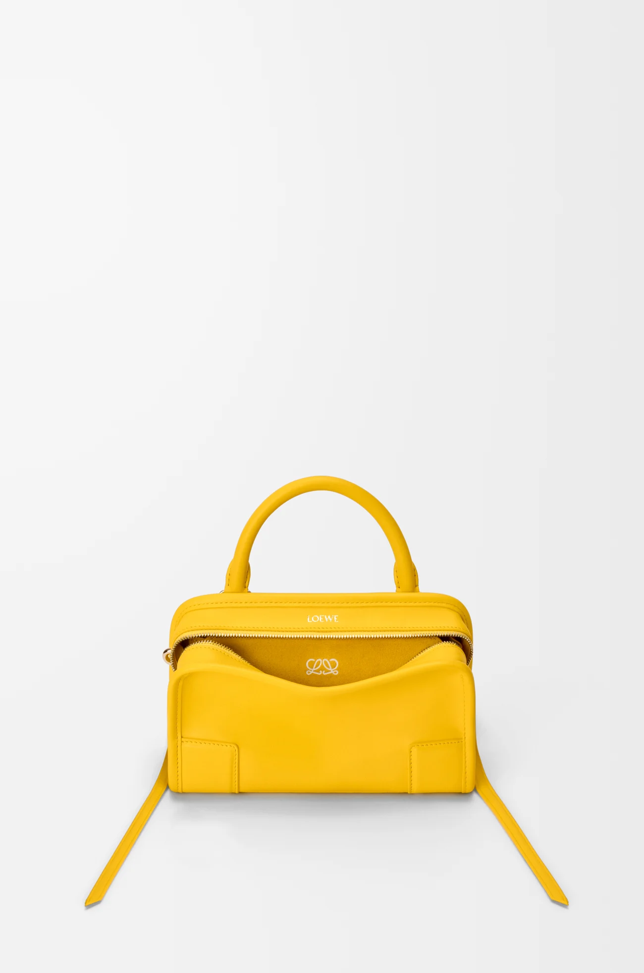 LOEWE Bolso Amazona 180 mini en piel de ternera suave Amarillo Margarita