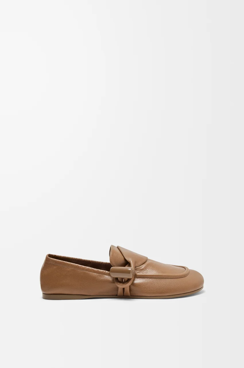 Toggle loafer in shiny smooth calfskin