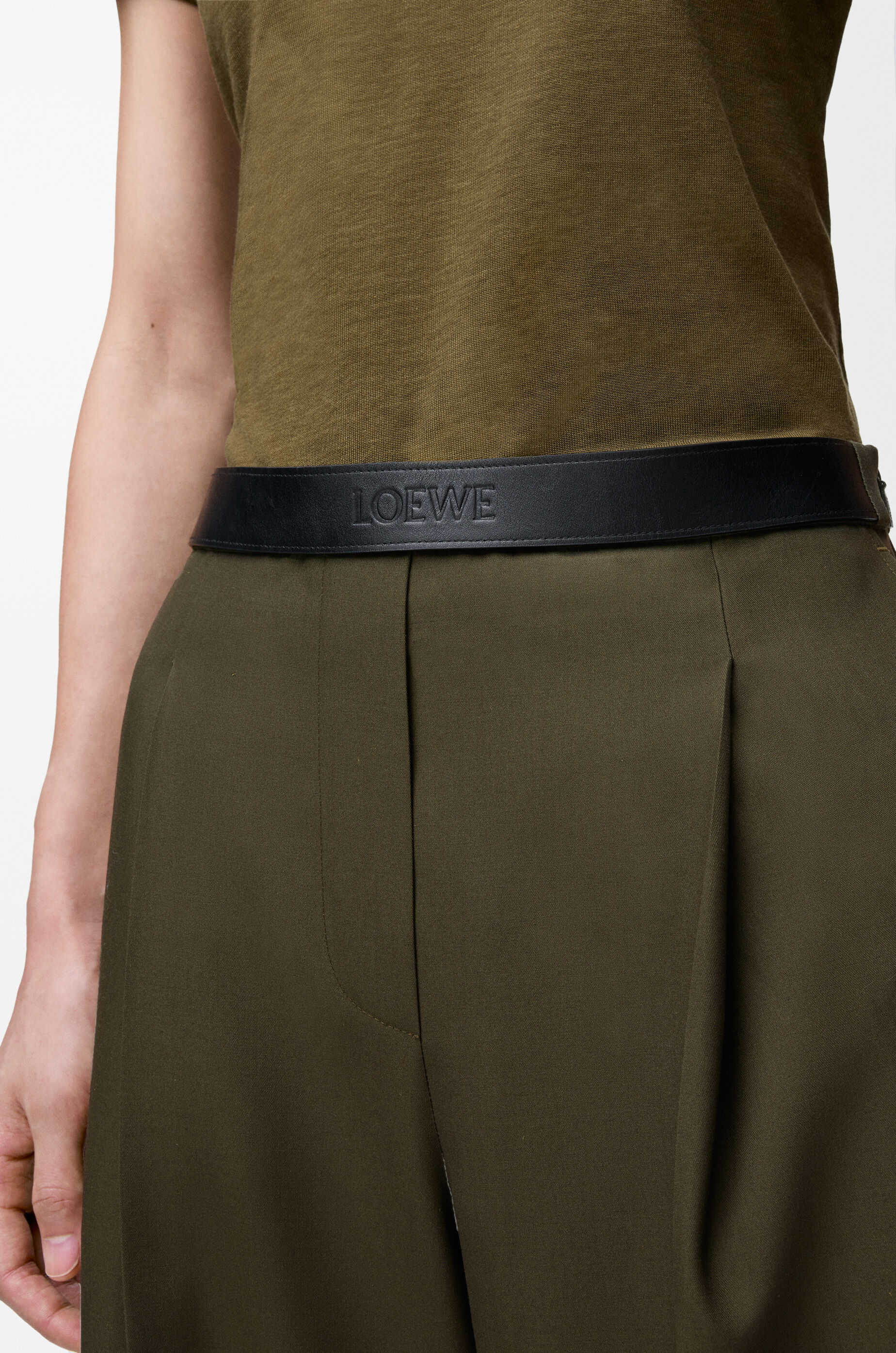 Trousers in wool Green - LOEWE