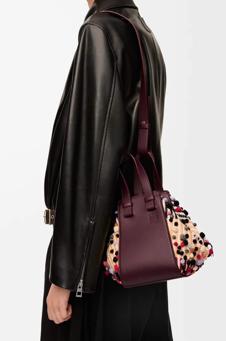 LOEWE ハンモックバッグ コンパクト（エンブロイダリーテキスタイル） Natural/Multicolor