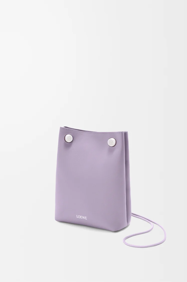 LOEWE ぺブル ポーチ（スムースカーフ） ダーティモーヴ