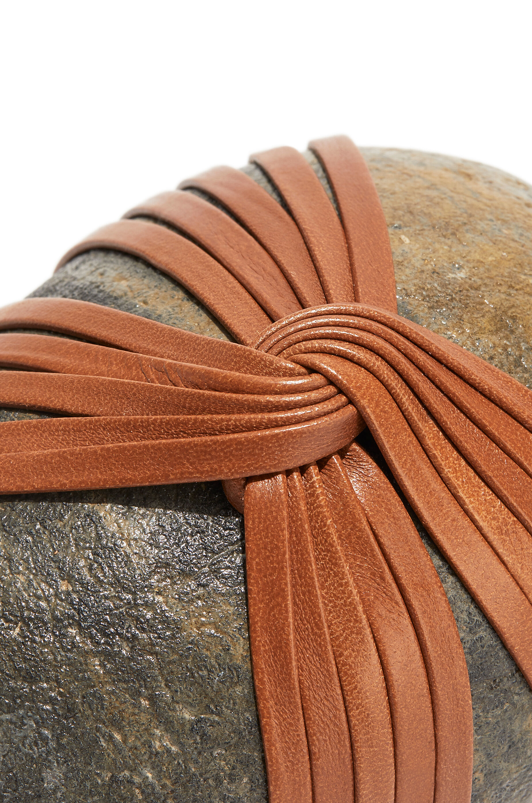 Kunoji double knot stone Tan LOEWE