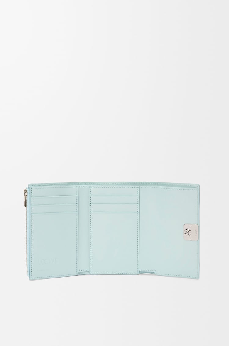LOEWE アナグラム バーティカル ウォレット スモール（ペブルグレインカーフ） フローズン