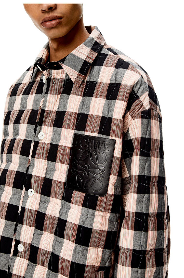 LOEWE Camisa acolchada en algodón con cuadros y capucha Gris/Multicolor pdp_rd