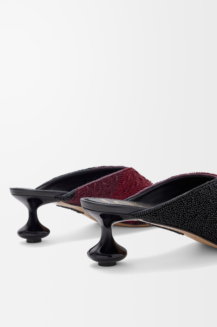 LOEWE Mule Toy en lona bordada Negro/Burdeos Oscuro