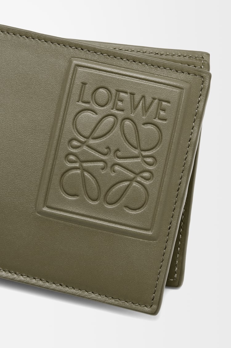 LOEWE 丝绸牛皮革双折硬币钱包 卡其绿色