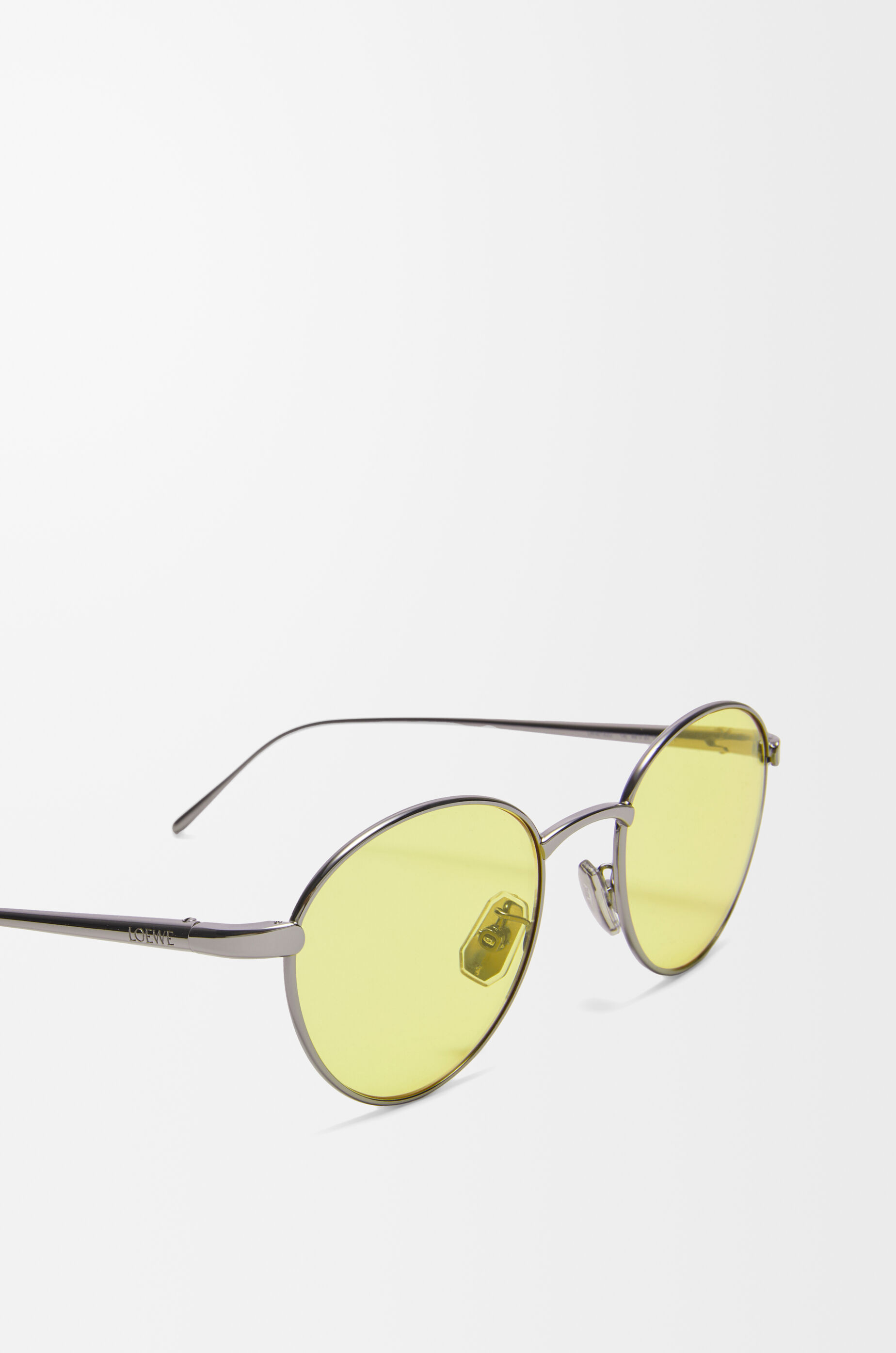 グルーブ ラウンド サングラス イエロー - LOEWE