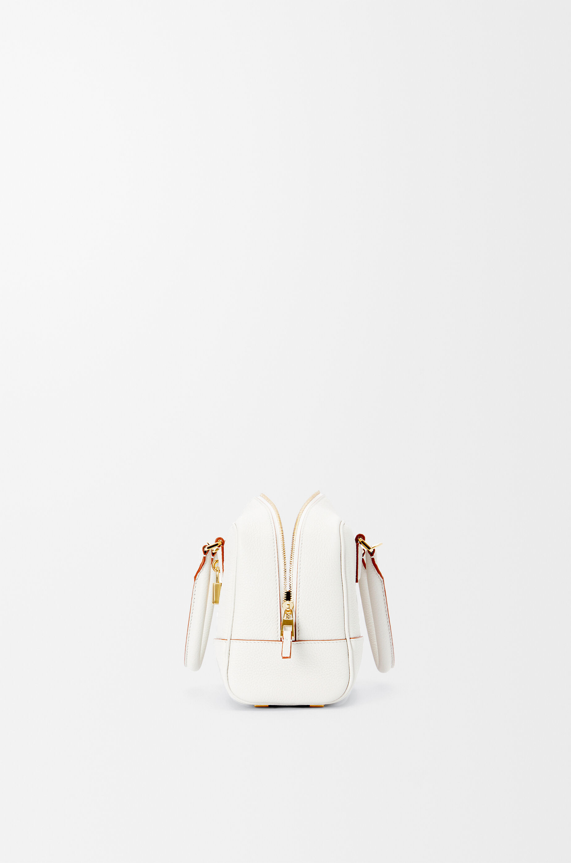 Amazona 23 bag in soft grained calfskin White - LOEWE