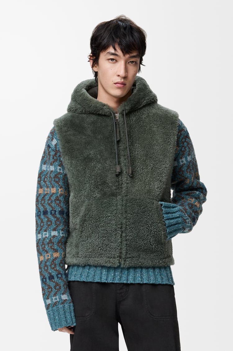 LOEWE ベスト（シアリング） カーキグリーン