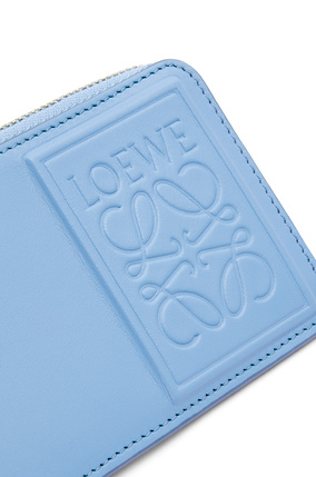 LOEWE 緞面小牛皮硬幣卡片套 Olympic Blue
