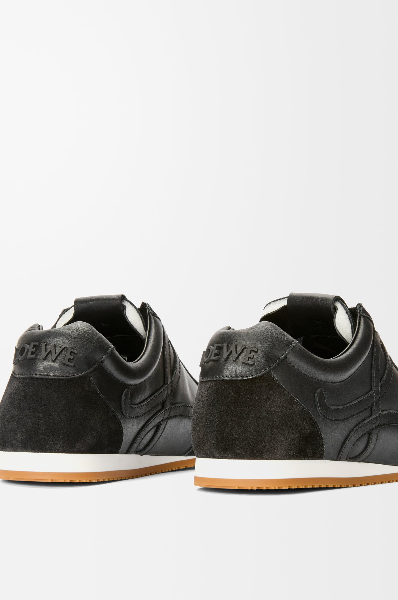 LOEWE Zapatilla Ballet Runner 2.0 en piel de ternera Negro