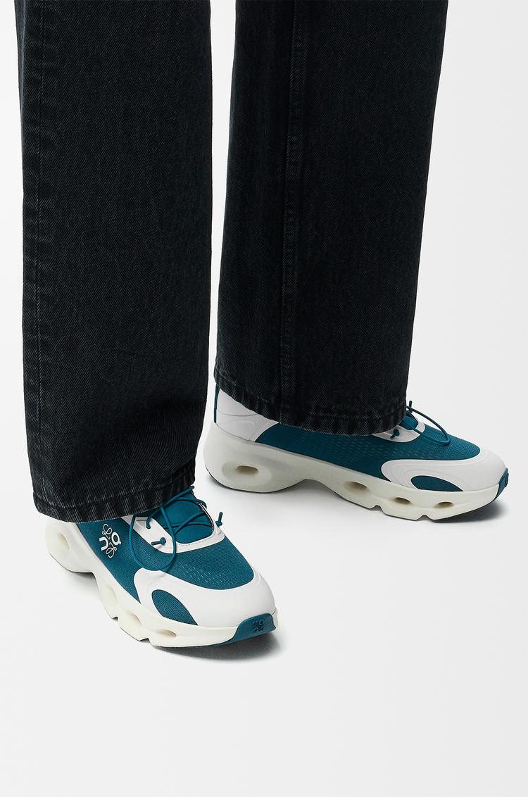 LOEWE Sneaker Cloudsolo Foglia Di Tè/Guscio D'uovo