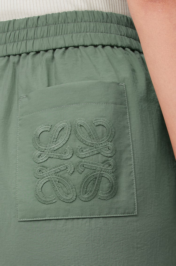 LOEWE Pantalón cropped en mezcla de algodón Salvia