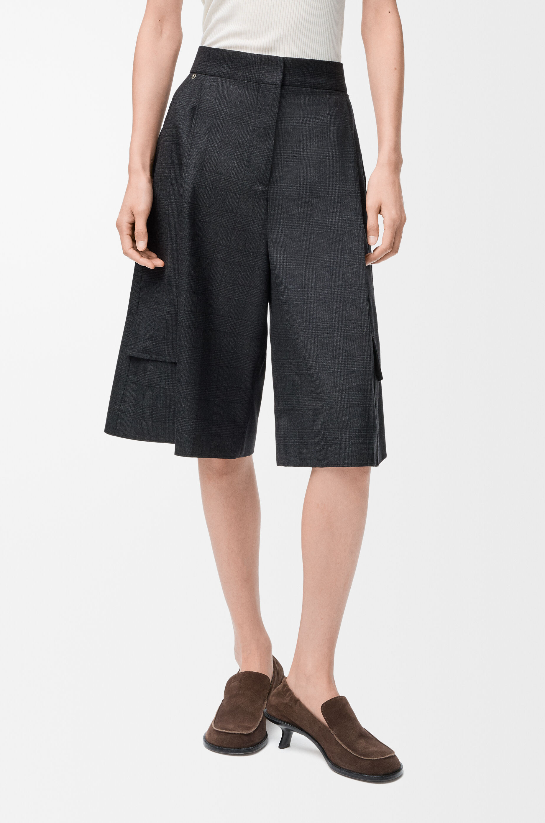 カーゴ ショーツ（ウール） グレー - LOEWE