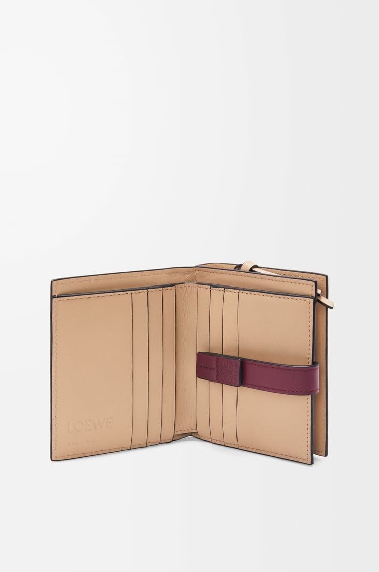 LOEWE コンパクト ジップウォレット（ソフトグレインカーフ） ビスケット/クリムゾン/ペーパークラフト