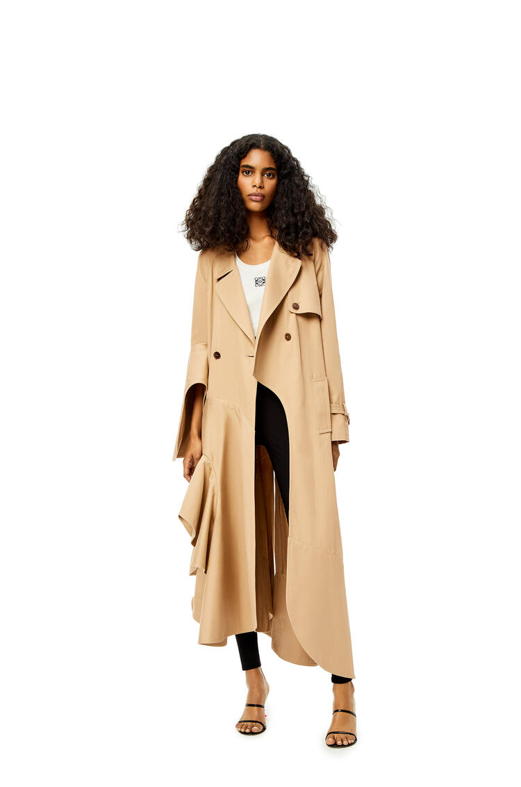 LOEWE Ruffle trench coat in cotton Beige pdp_rd