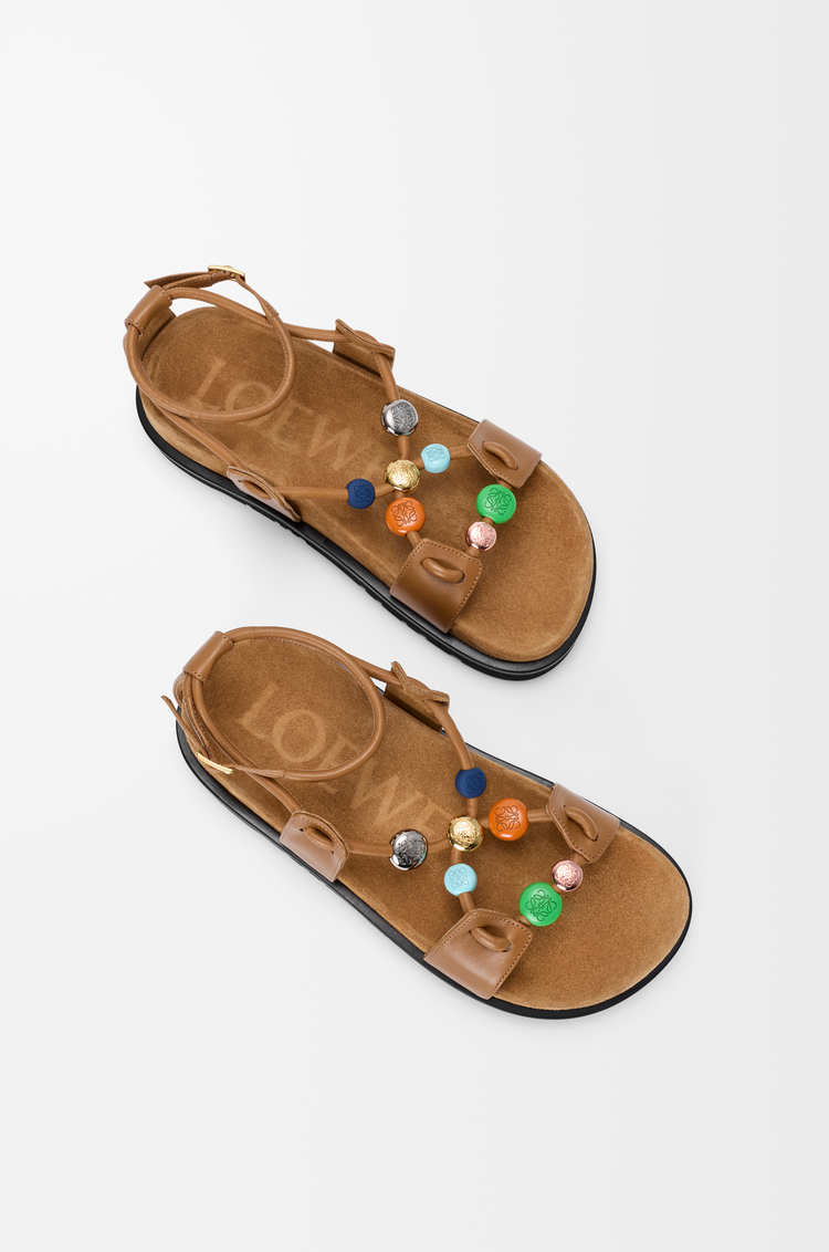 LOEWE 纳帕羊皮革 Pebble Beads fussbett 凉鞋 驼色