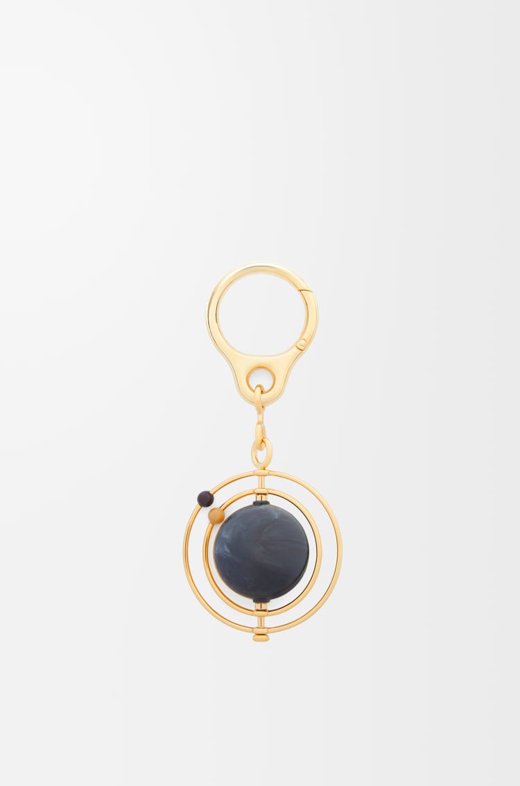 LOEWE Charm Planet Pebble Marrón/Sáhara