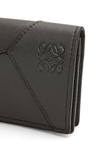LOEWE Puzzle business cardholder in classic calfskin 深灰色 plp_rd