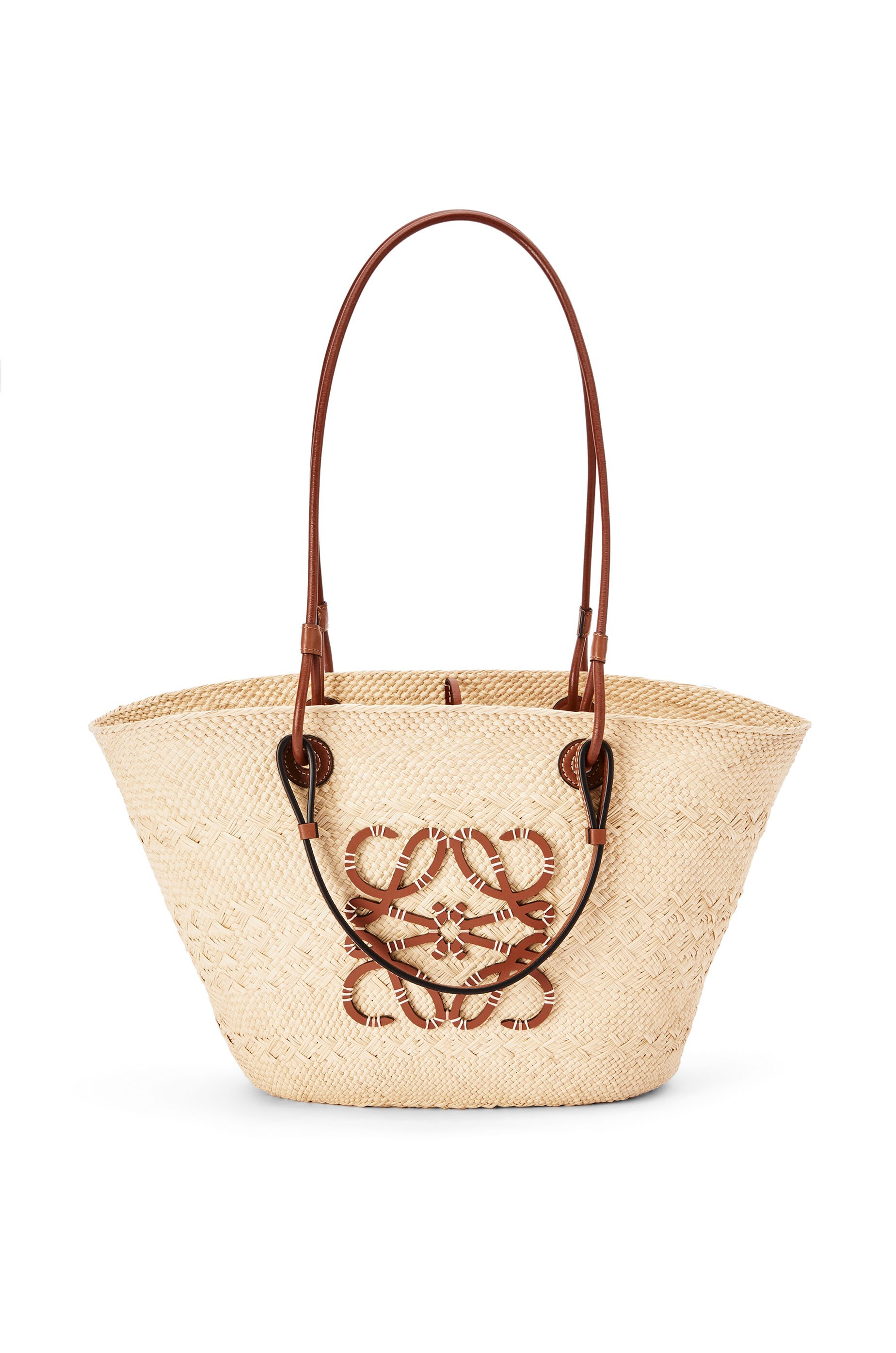 Anagram Basket bag in iraca palm and calfskin Natural/Tan - LOEWE