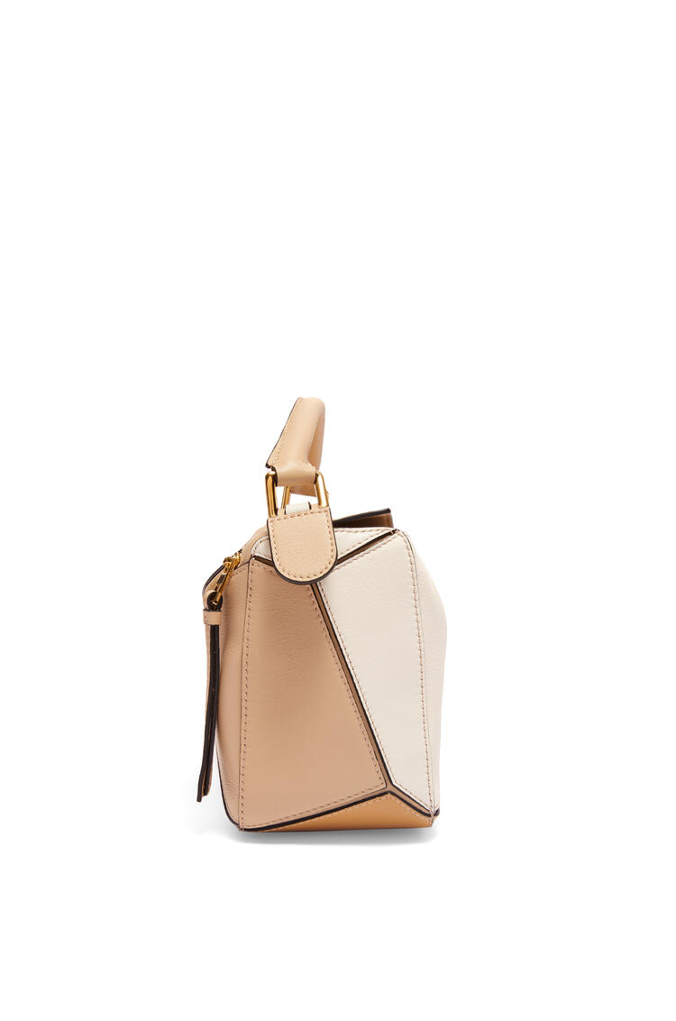 LOEWE Small Puzzle bag in classic calfskin Dusty Beige/Soft White