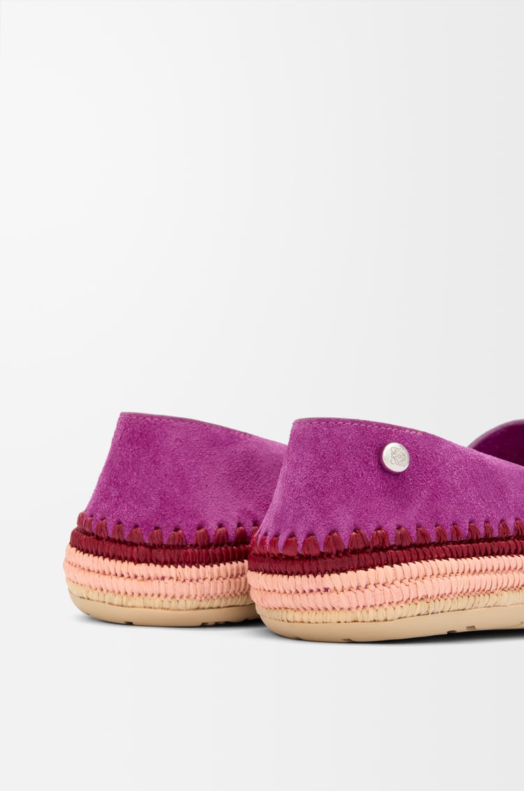 LOEWE Rio slipper in suede and raffia Fuchsia
