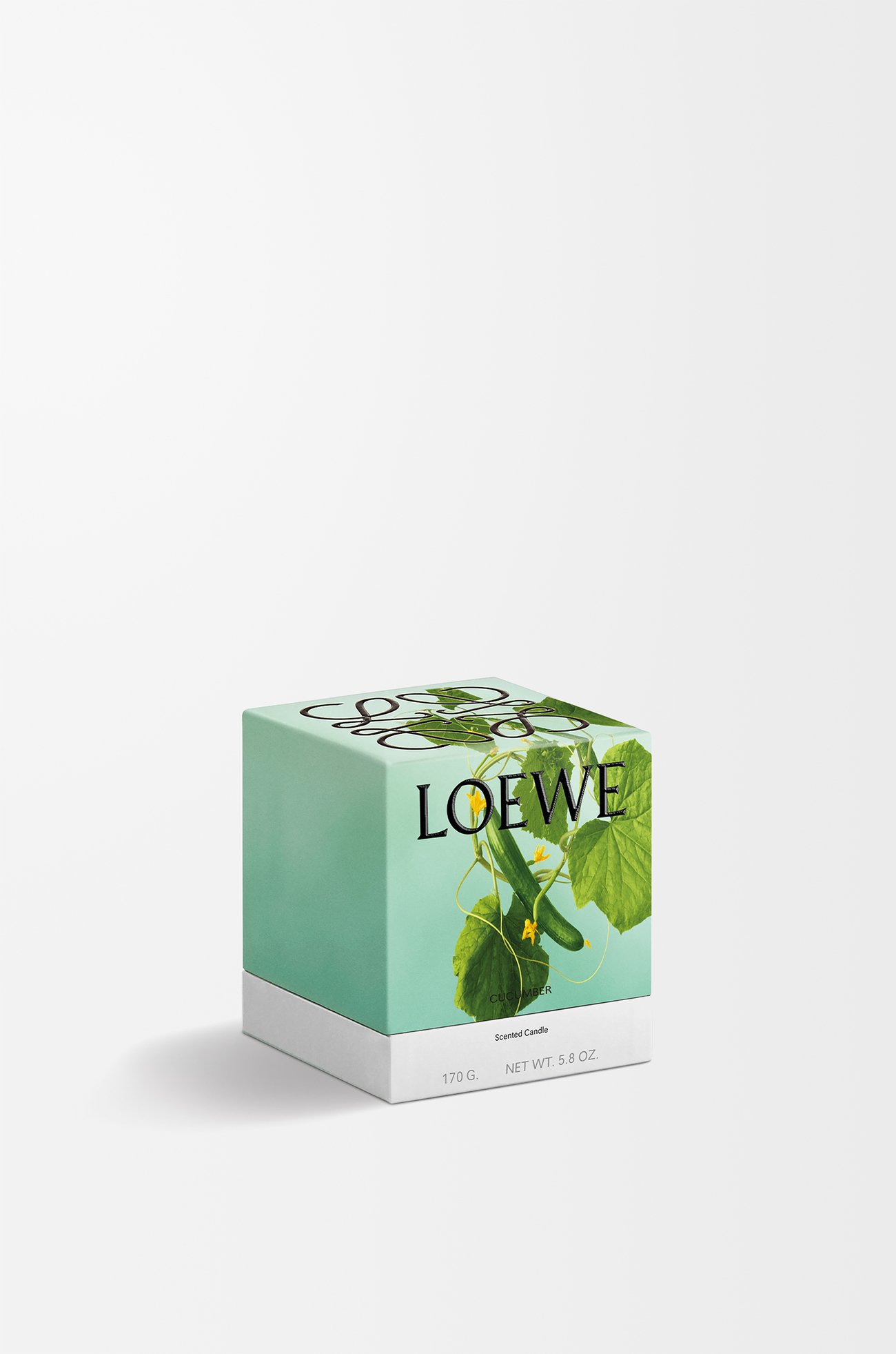 LOEWE Small Cucumber candle Light Green