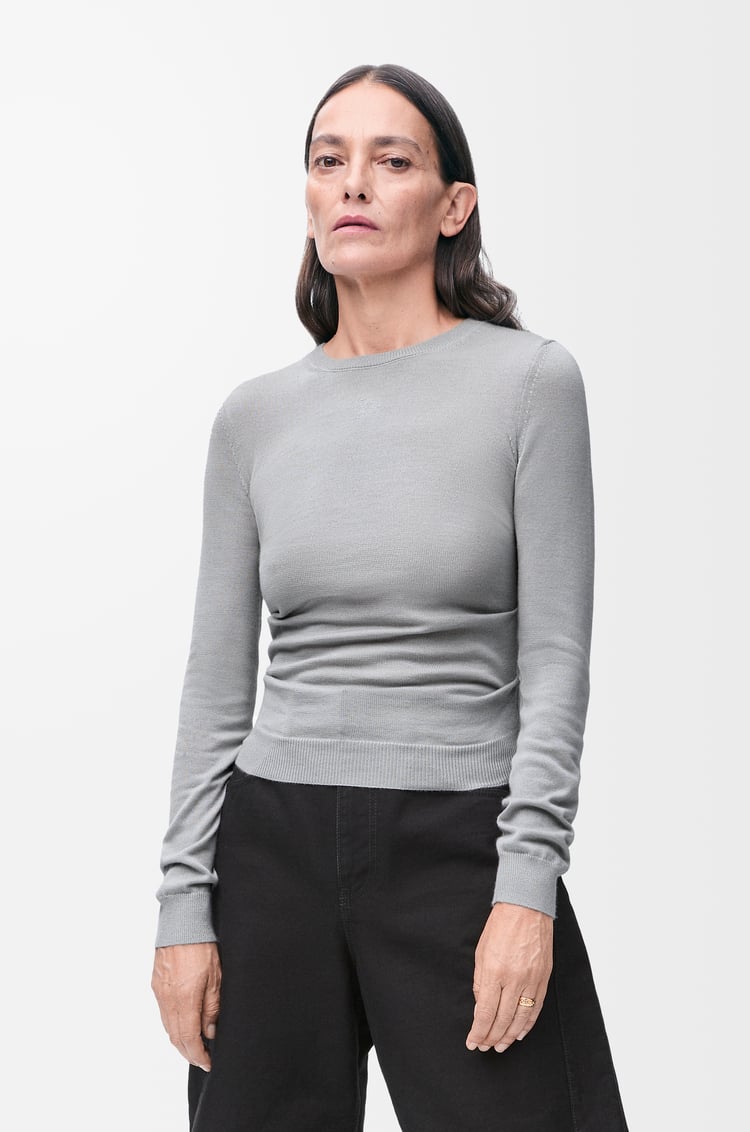 LOEWE ドレープ セーター（カシミヤ&シルク） ライトグレー