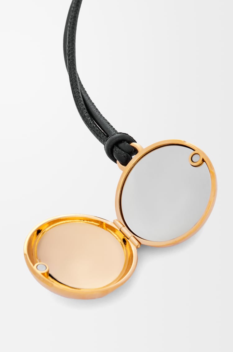 LOEWE Pebble 墜盒吊飾 金色/黑色