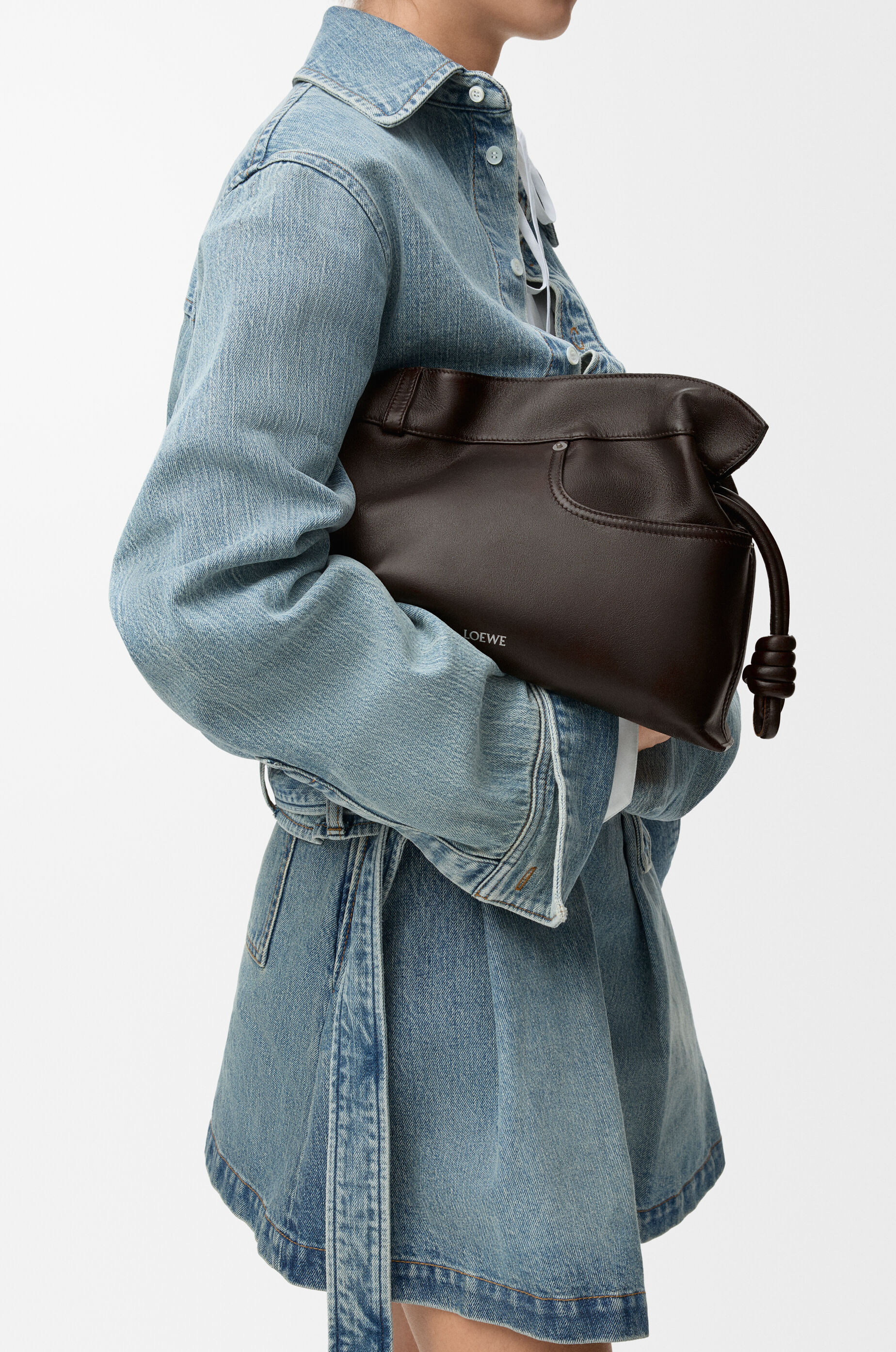 LOEWE フラメンコ クラッチ ミディアム ダークブラウン パンタ フラメンコクラッチ ミディアム（シャイニーカーフ） ブラウン