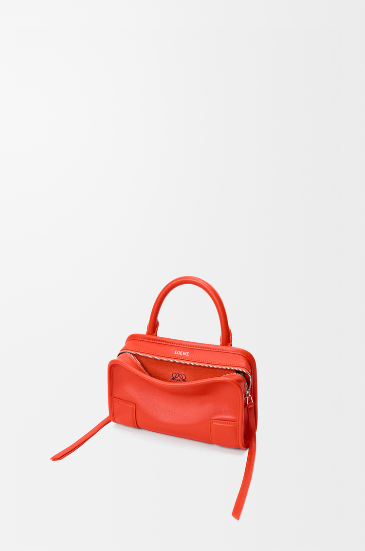 LOEWE Bolso Amazona 180 mini en piel de ternera suave Naranja Amanecer