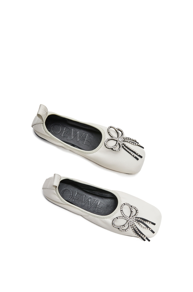 LOEWE STRASSED BOW BALLERINA Soft White
