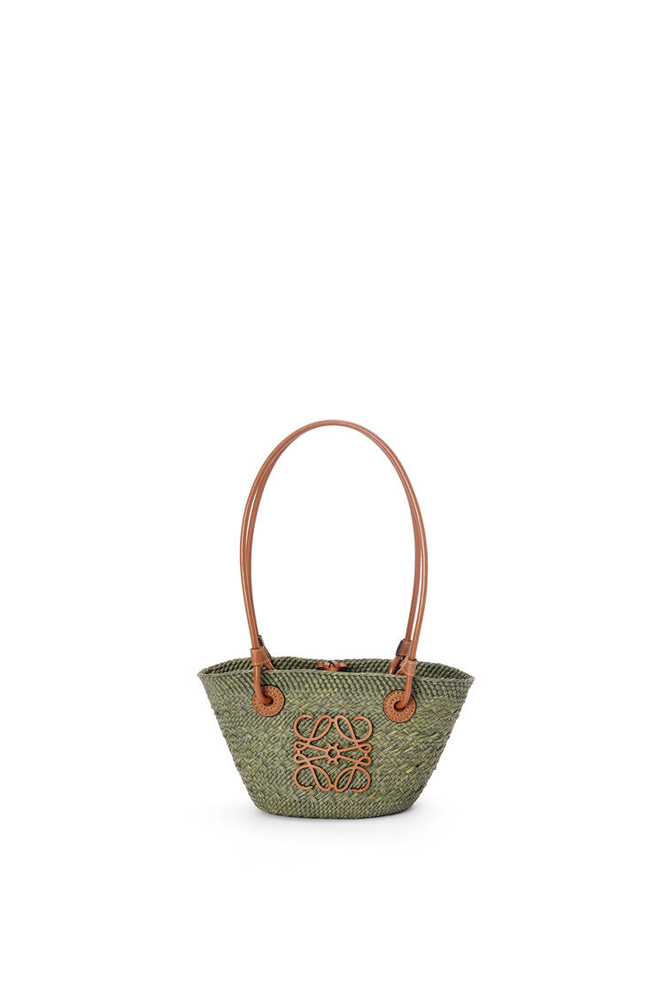 LOEWE Mini Anagram Basket bag in iraca palm and calfskin Khaki Green/Tan