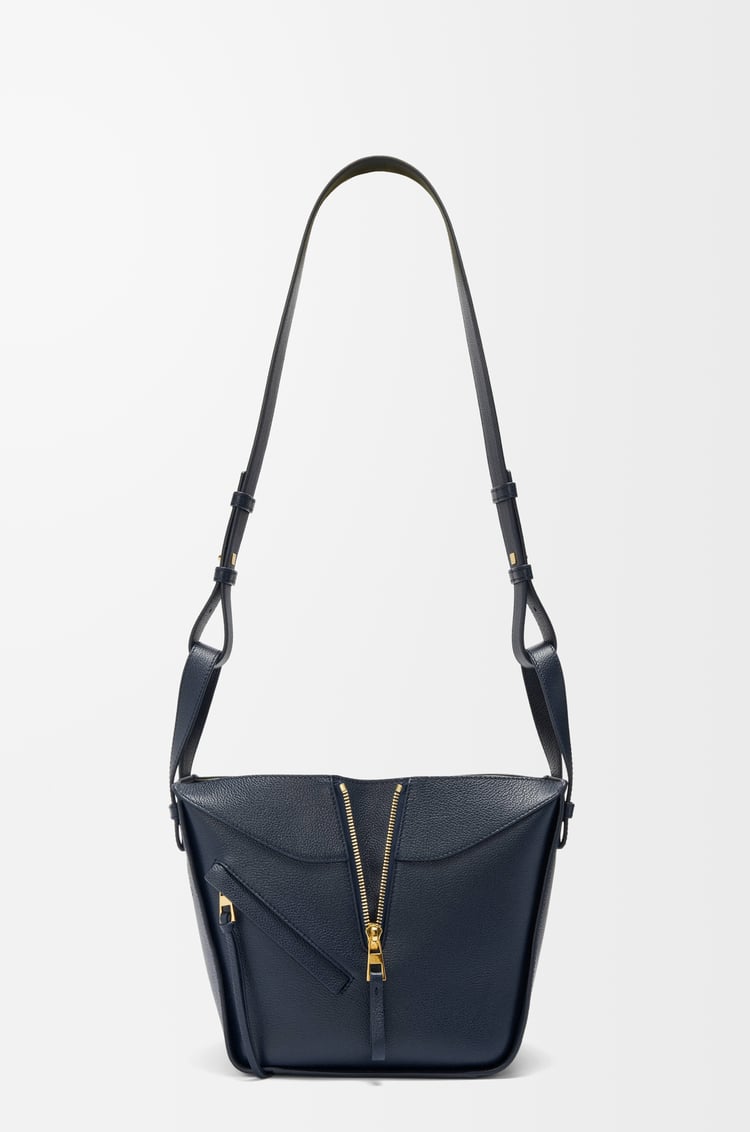 LOEWE 컴팩트 해먹 백 - 소프트 그레인 카프스킨 딥 네이비