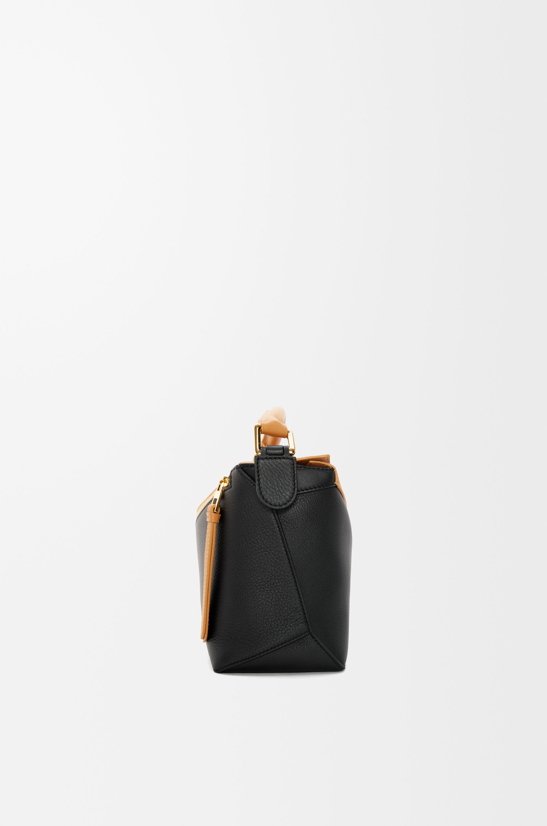 パズルバッグ スモール（クラシックカーフ） ベージュ - LOEWE