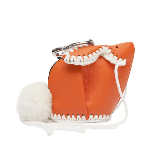 LOEWE Bunny Macrame Charm 橘色/白色 LOEWE Bunny Macrame Charm 橘色/白色 all