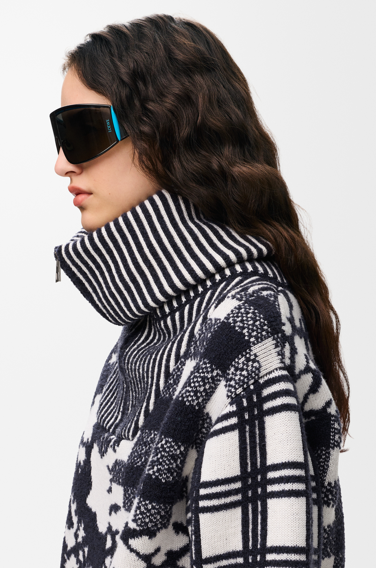 LOEWE Maglia con zip in lana Navy/Bianco