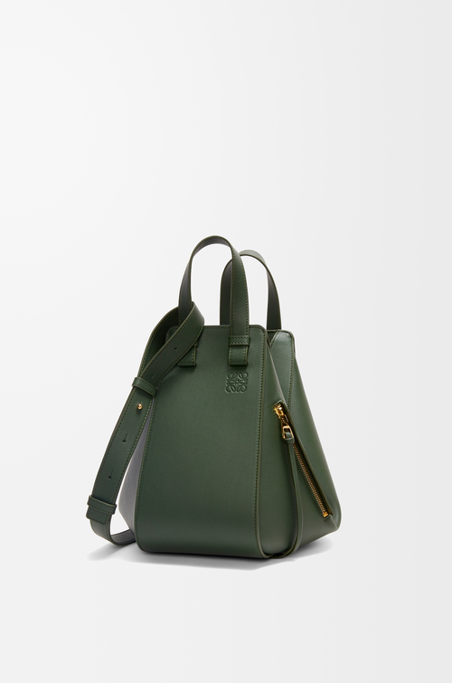 ハンモックバッグ スモール（クラシックカーフ） ボトルグリーン - LOEWE