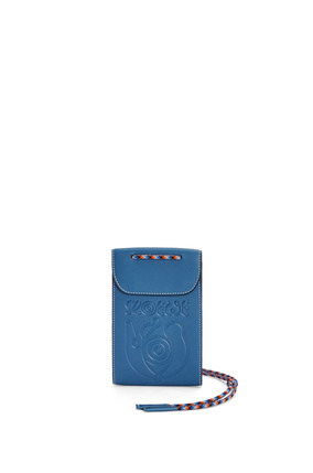 LOEWE Neck pocket in classic calfskin Blue/Multicolor plp_rd