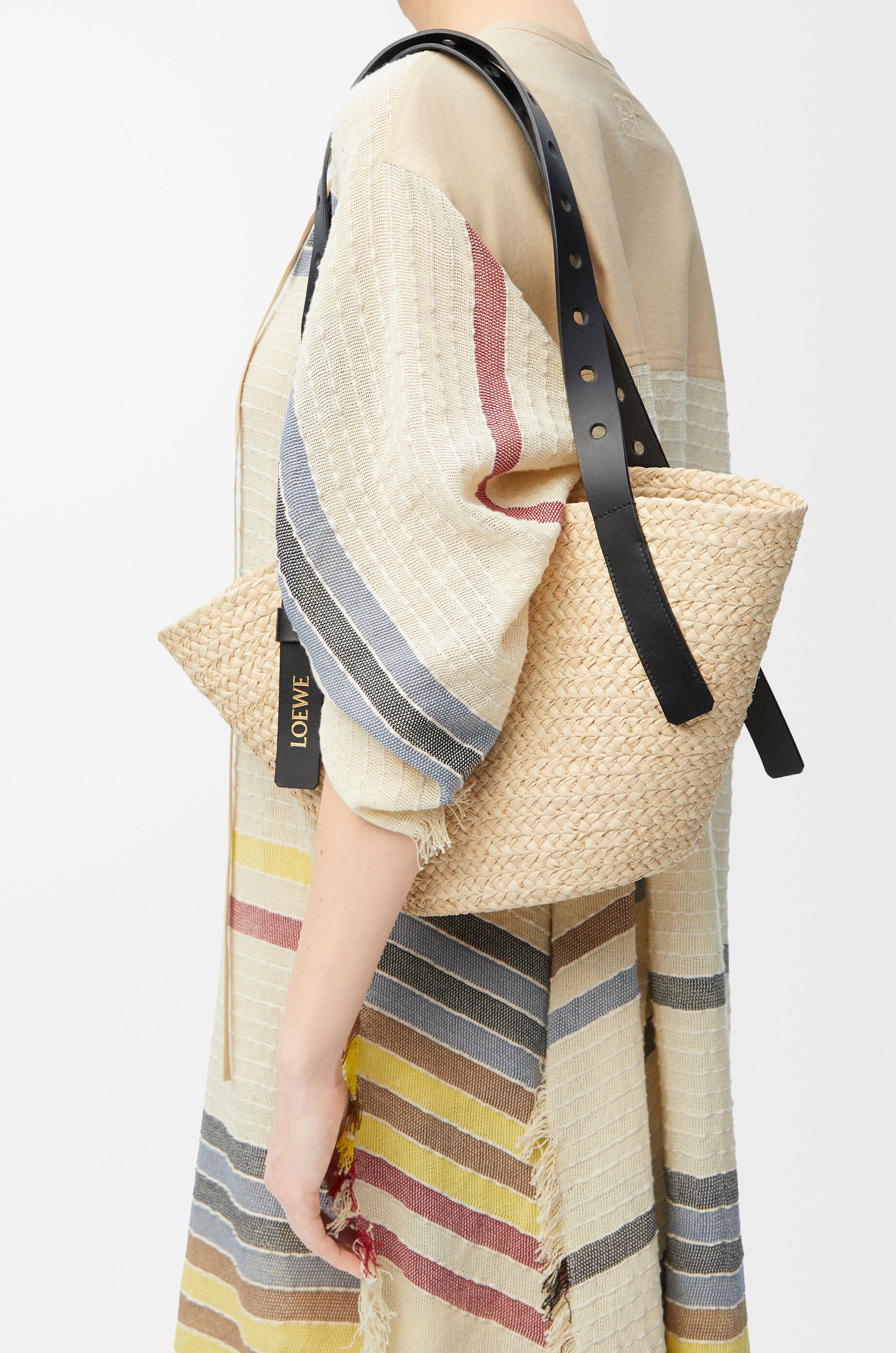 ウィメンズ ラグジュアリーショルダーバッグ - LOEWE