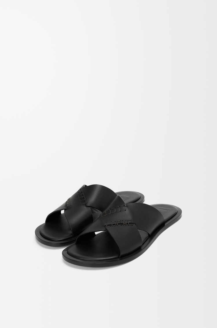 LOEWE Sandalia cruzada Flex en piel de ternera de curtido vegetal Negro