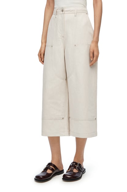 LOEWE Cropped workwear trousers in cotton and  linen 淺米色 plp_rd