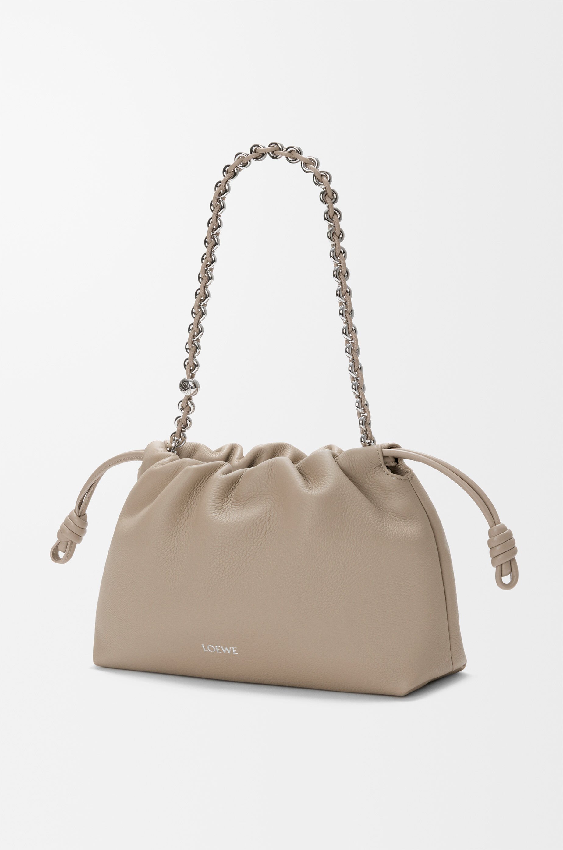 フラメンコパース ミディアム（ファイングレインカーフ） ブラウン - LOEWE