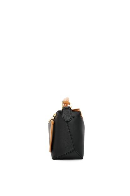 LOEWE Small Puzzle bag in classic calfskin Warm Desert/Black plp_rd
